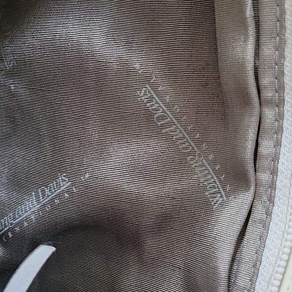 Whiting & Davis White Purse - Picture 4 of 6